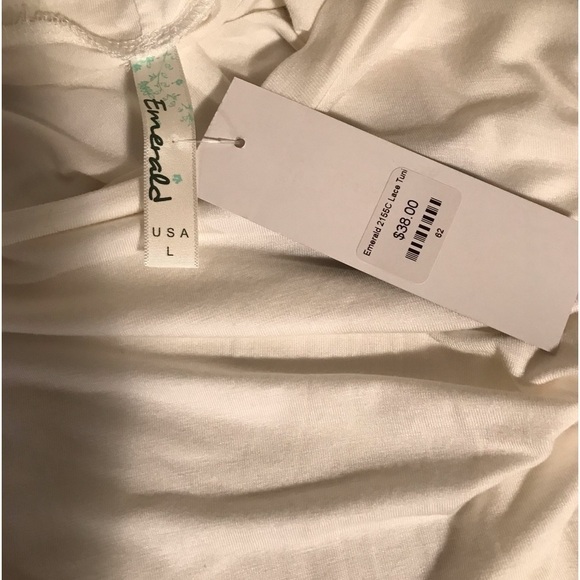 NWT BEAUTIFUL WHITE 3/4 SLEEVE BOUTIQUE TOP WITH COTTON LACE TRIM - Picture 4 of 5